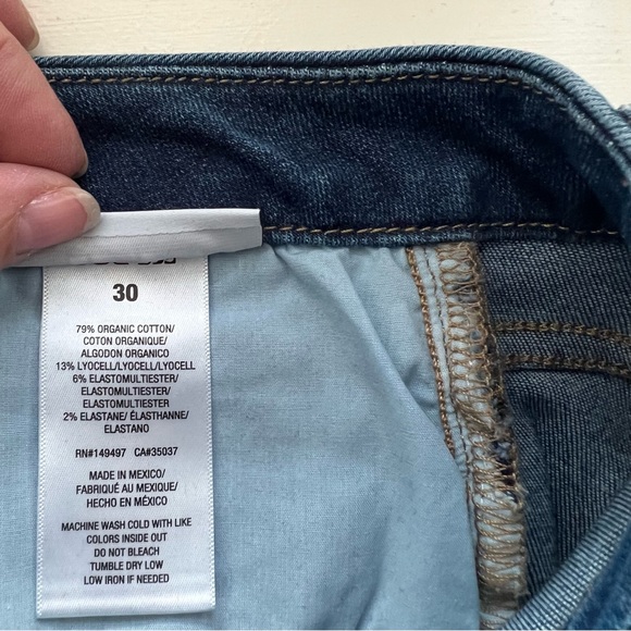 Joe’s Jeans - Picture 7 of 7